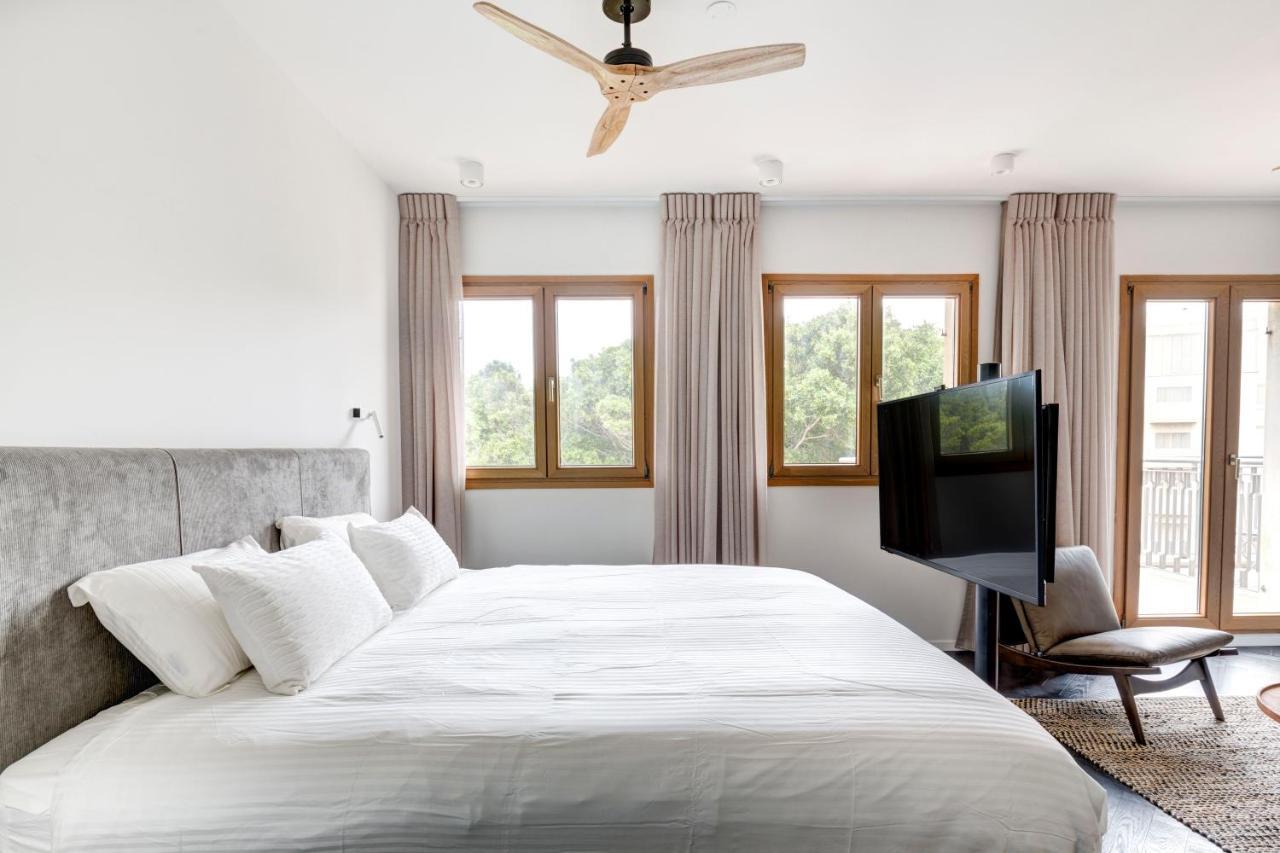 תל אביב Andromeda Hill Amazing Suite מראה חיצוני תמונה