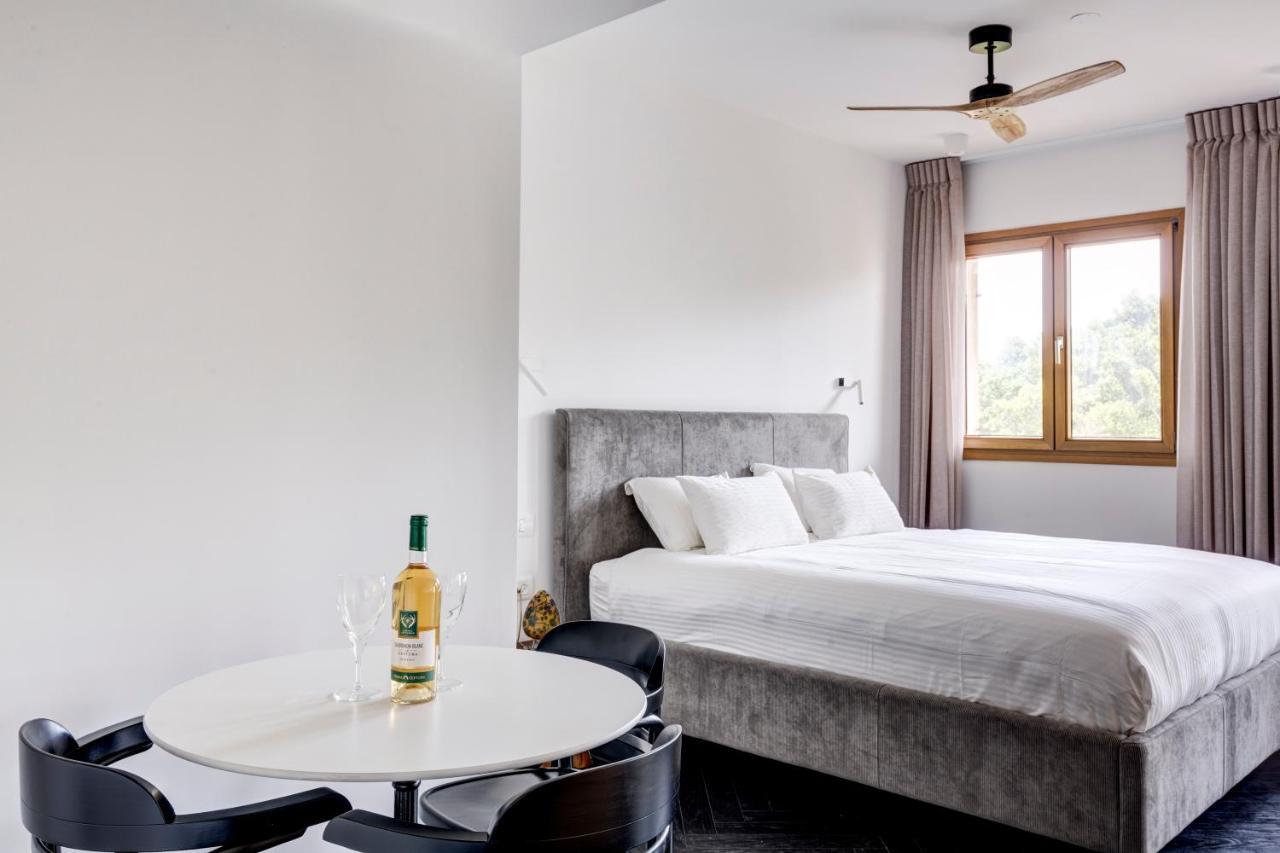 תל אביב Andromeda Hill Amazing Suite מראה חיצוני תמונה
